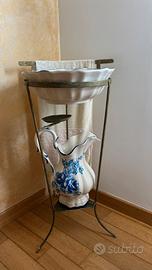 Antico set da lavabo