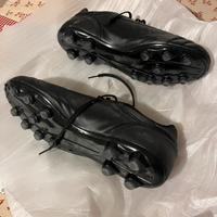 SCARPE USATE DA CALCIO