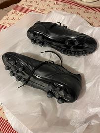 SCARPE USATE DA CALCIO