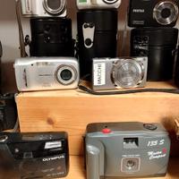 macchine fotografiche digitali analogiche vintage