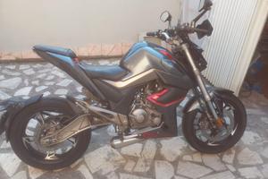 MOTO ZONTES 125U