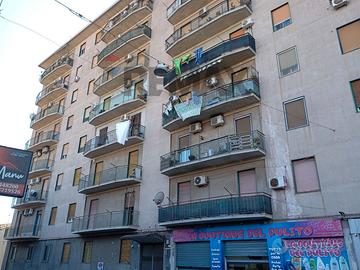 Appartamento 85 mq con 3 camere - Rapisardi