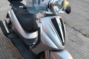 Piaggio Beverly 400 ie Tourer- 2008