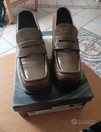 mocassino Jeffrey Campbell vernice coloro cachi