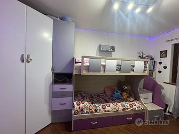 Stanza da ragazza con 2 letti e cabina armadio