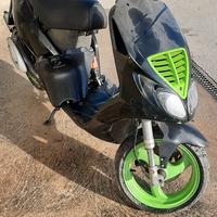 serbatoio benzina e serbatoio olio piaggio nrg 