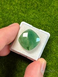 Smeraldo naturale 10.00 ct taglio cushion