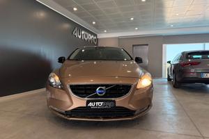 VOLVO V40 D2 1.6 Powershift Business Edition