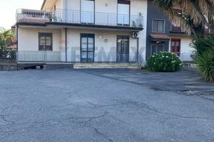 Garage/Box - Aci Sant'Antonio