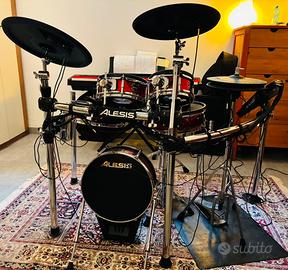 Alesis Strike Set compl. (batteria Elettronica)