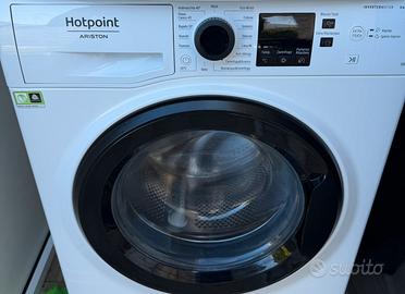 Lavatrice hotpoint con cestello rotto