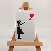 Banksy (spilla o calamita)