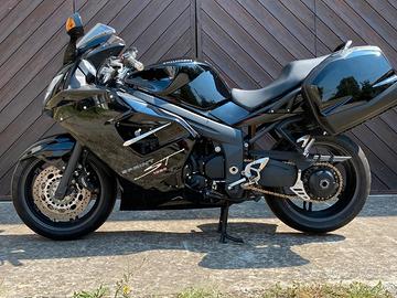 TRIUMPH SPRINT ST 1050 ABS
