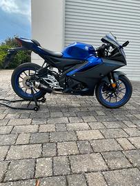 Yamaha r125