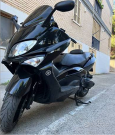 Tmax 2004 colore nero