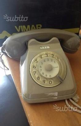 Telefono vintage a disco