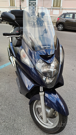 Honda Silver Wing 600