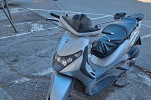 Piaggio Beverly 125