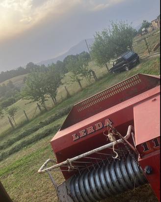 Pressa , imballatrice lerda 1100