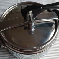 Pentola a pressione Lagostina