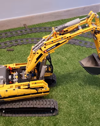 LEGO Technic 8043 Modellino Benna Custom da Fossi