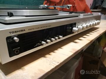 stereo toshiba con sue casse
