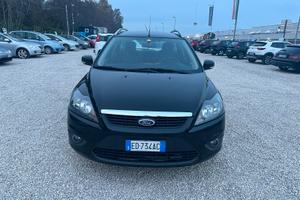 Ford Focus 1.6 (115CV) 5p. Bz.- GPL Titanium