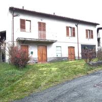 Casa indipendente in fraz. Polverola, Casasco