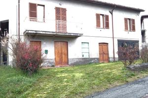 Casa indipendente in fraz. Polverola, Casasco