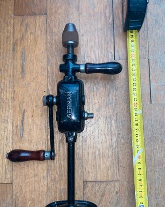 Trapano a mano vintage German