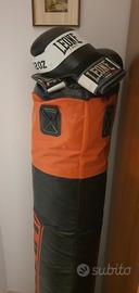 sacco da pugilato e kick boxing