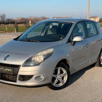 Renault Scenic X-Mod 1.5 dCi 110CV Luxe
