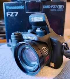 Fotocamera digitale Panasonic Lumix DMC-FZ7