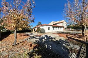 CASA SEMINDIPENDENTE A OTRICOLI