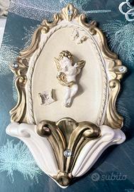 Acquasantiera da parete, porcellana di Capodimonte