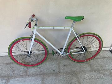 Bici Fixed (non a scatto fisso)