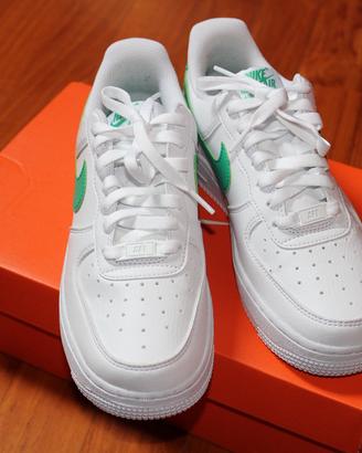 Nike Air Force 1 bianche/verde n.38 nuove