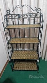 étagère, scaffale in ferro battuto e rattan