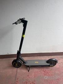 Monopattino Ninebot G30