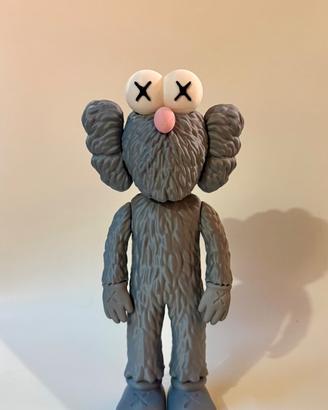 Statuetta KAWS BFF