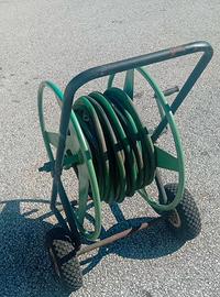 carrello x avvolgere gomma da innaffiare 