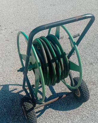 carrello x avvolgere gomma da innaffiare 