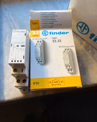 contattori modulari Finder