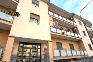 3 LOCALI A SCAFATI