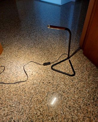 Lampada  moderna