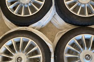 Cerchi in lega Alfa Romeo Mito da 16