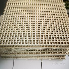 Piastrelle spogliatoio giardino piscina