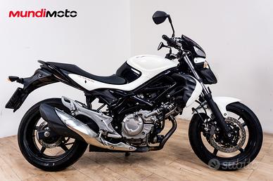SUZUKI GLADIUS 650 - 2014