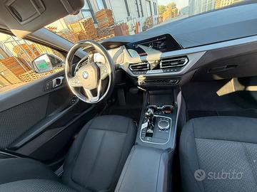 BMW 116d DKG,Live Cockpit Prof,Tempomat, Alpinweiß