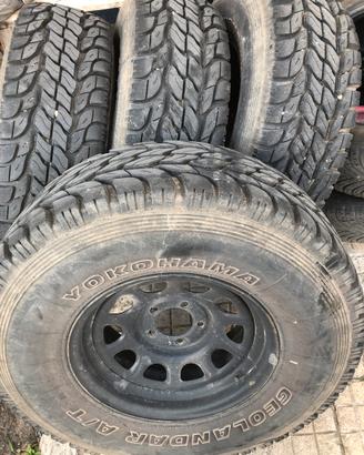 Cerchi e gomme 31 jeep attacco 5x114,3